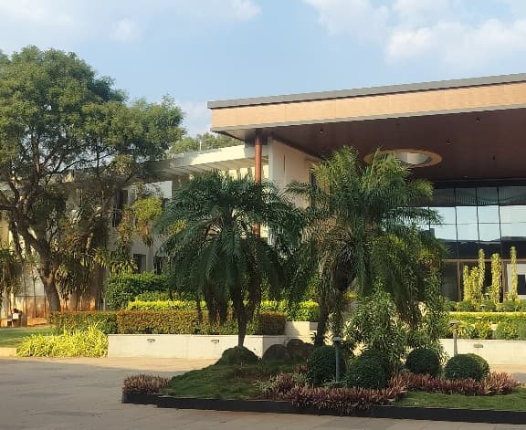 KLE Technological University Hubli campus photo 21